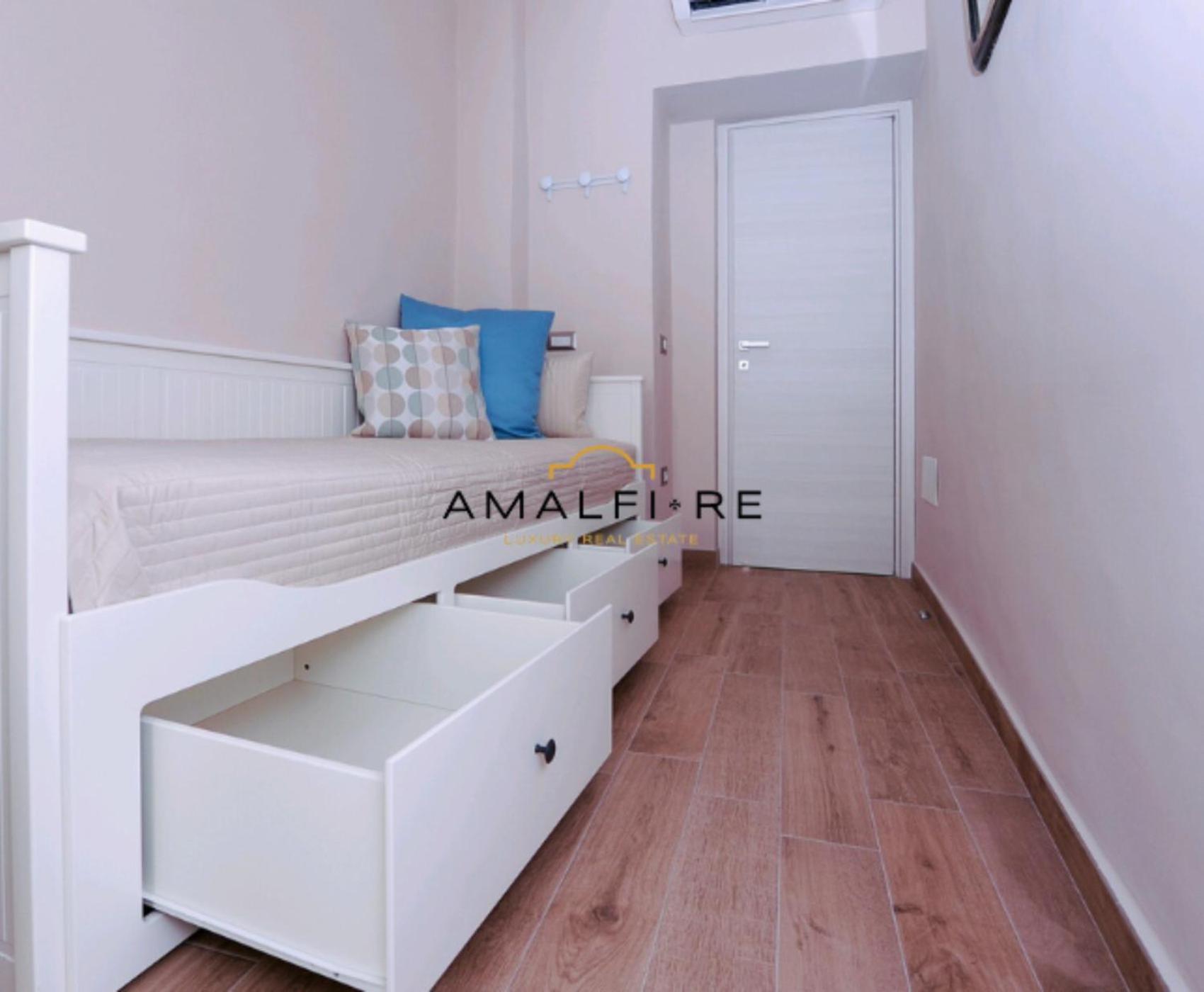 Casa Serena Амалфи Екстериор снимка